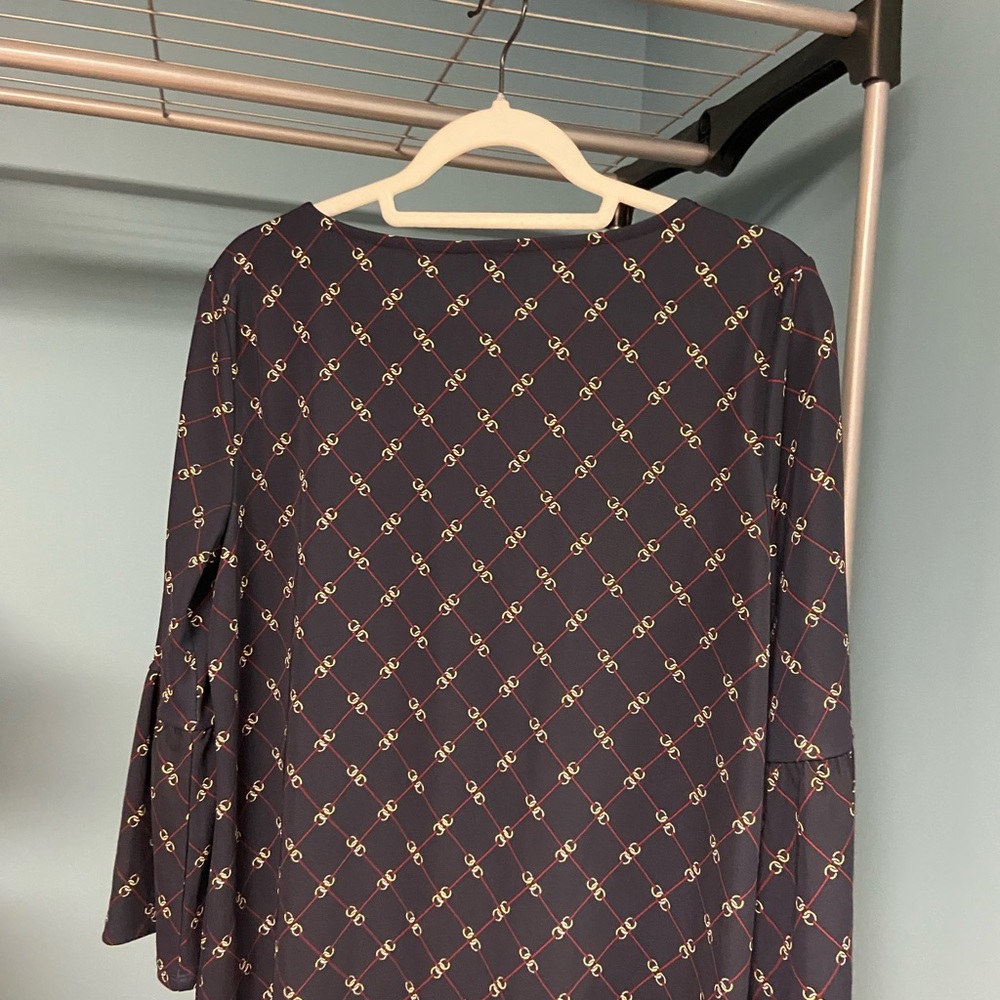 Talbots Navy Chain Print Bell Sleeve Blouse – Size M